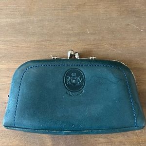Westminster small leather coin/purse has 3 divided slots inside. Vintage.